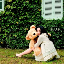 hug