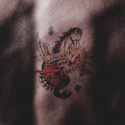 ANGELS and DEViLS