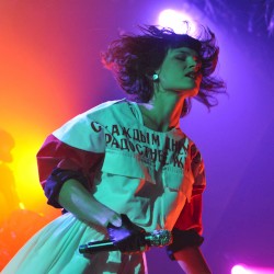 Opposite Ways (live at l’Olympia, Paris)
