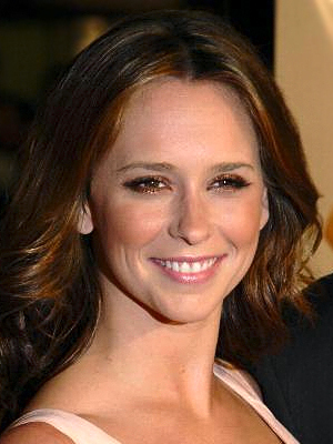 Photo of Jennifer Love Hewitt