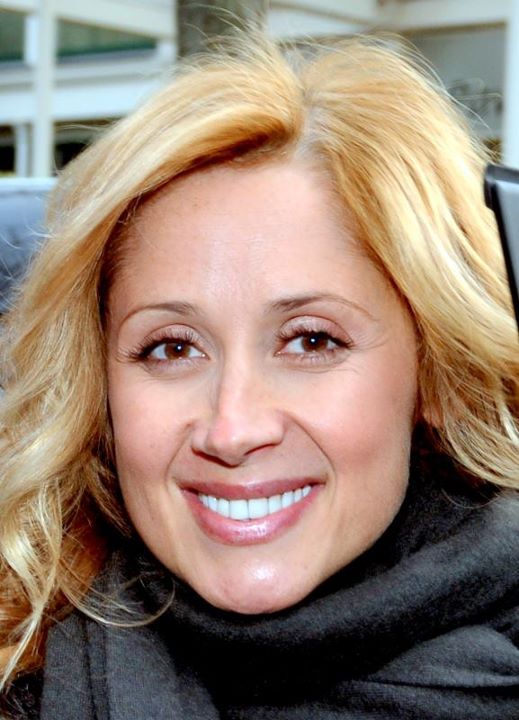 Фото: Lara Fabian